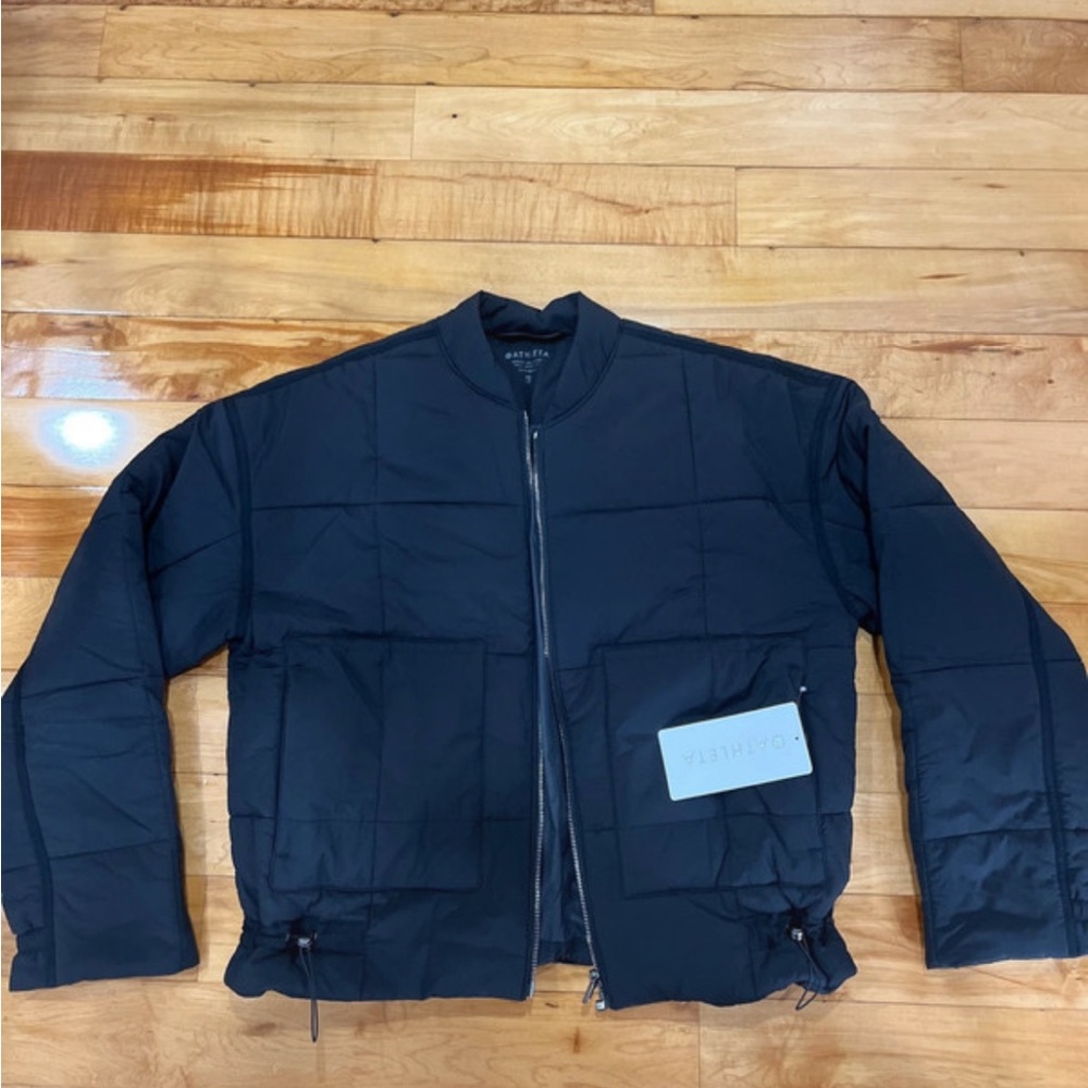NWT Athleta Evergreen Puffer Jacket